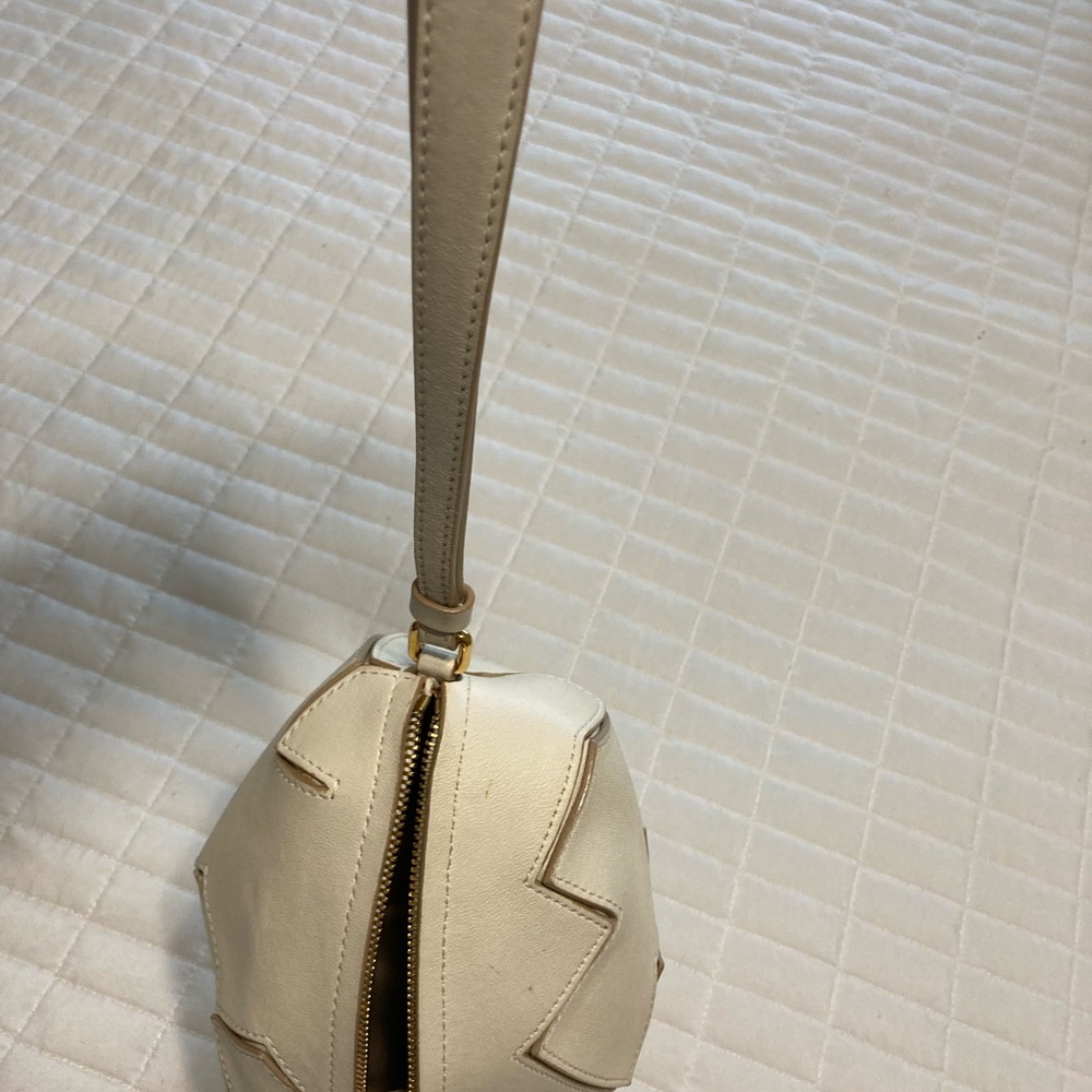 Moschino egg-shaped leather mini bag with a wristlet strap - Picture 10 of 10